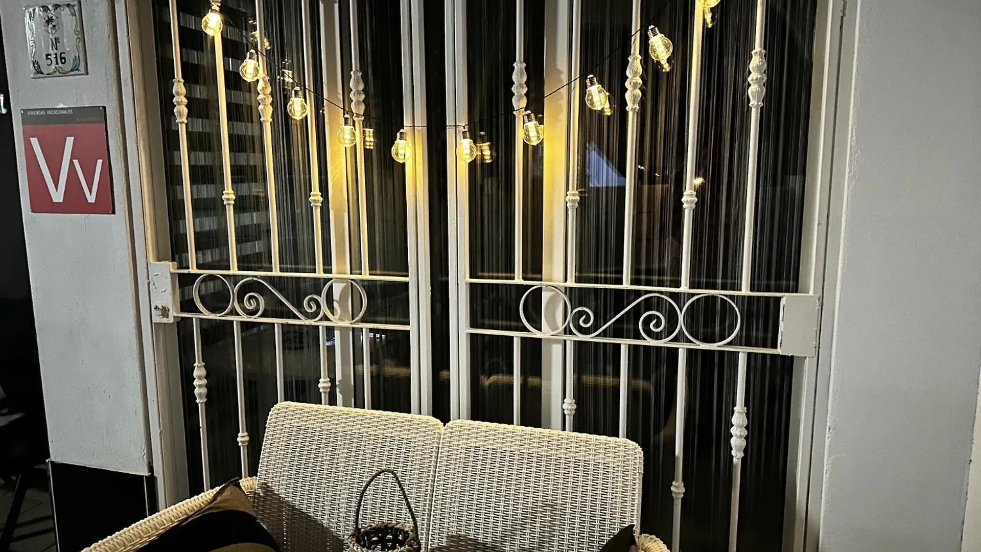 Relaxing Ocean View, Spacious Art Apartment With Large Terrace, Near Best Costa Adeje Beaches