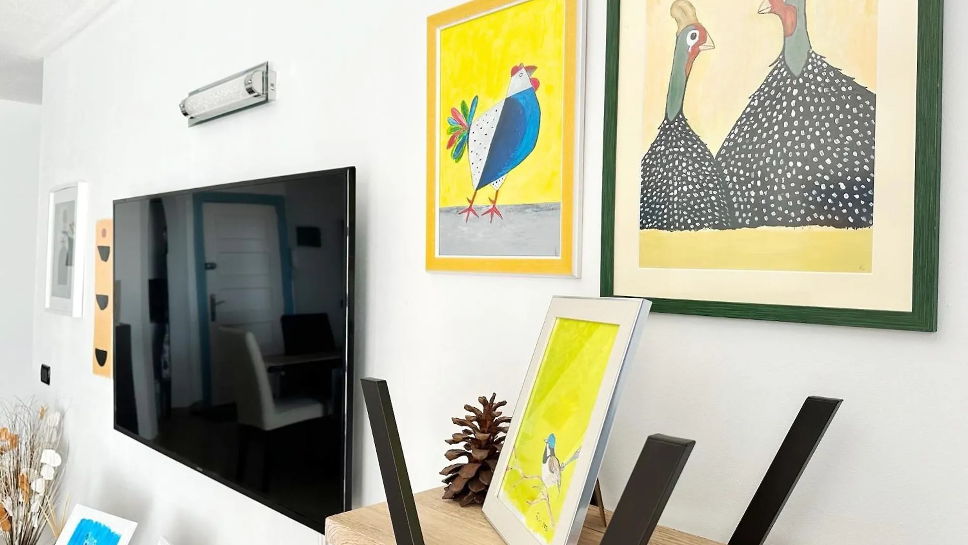 Relaxing Ocean View, Spacious Art Apartment With Large Terrace, Near Best Costa Adeje Beaches