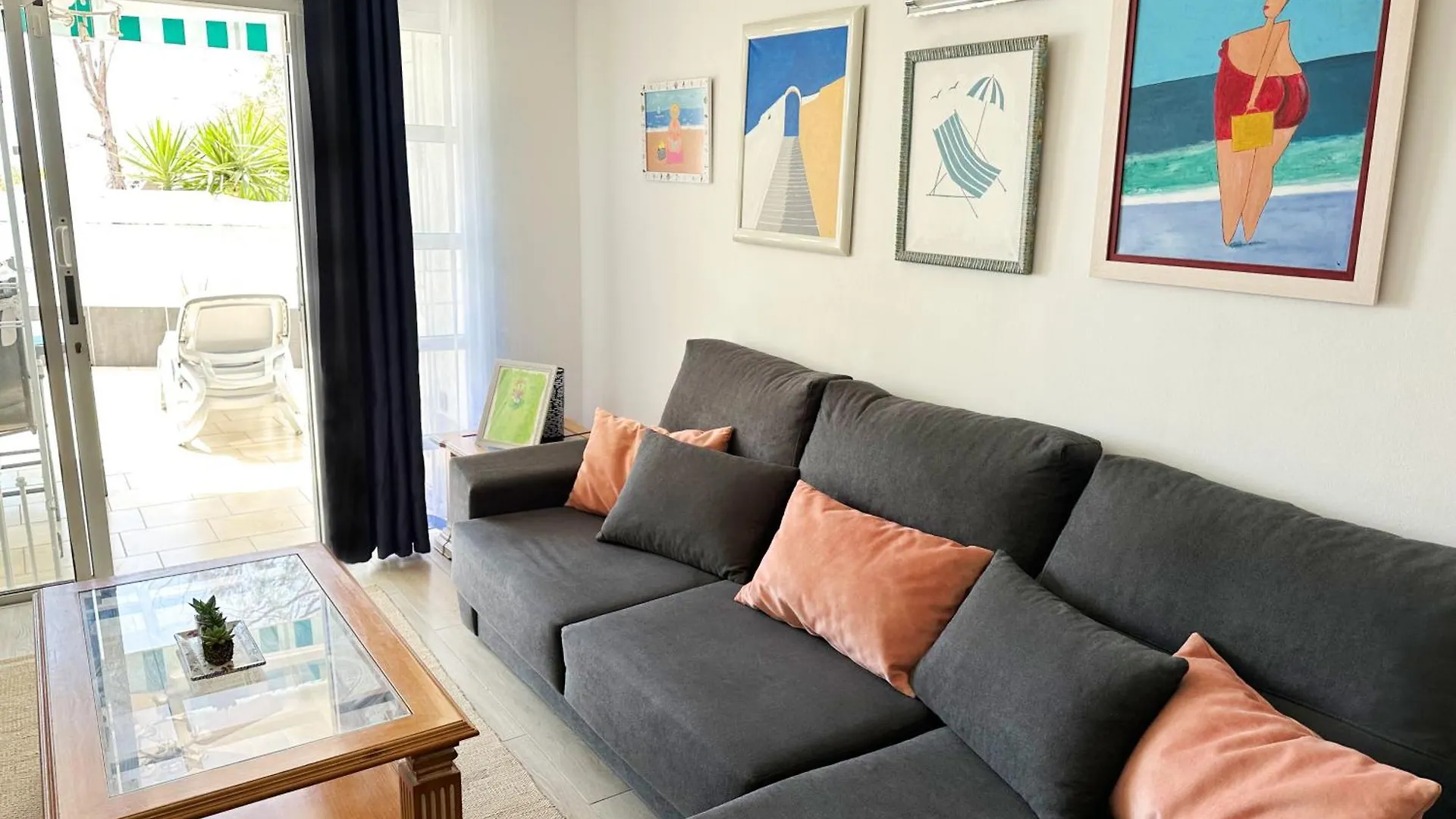 Relaxing Ocean View, Spacious Art Apartment With Large Terrace, Near Best Costa Adeje Beaches  Costa Adeje (Tenerife)